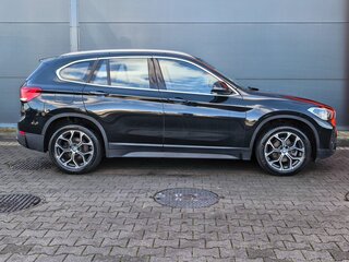 2022 BMW X1 16d sDrive II (F48) Рестайлинг, чёрный, 2649000 рублей, вид 3