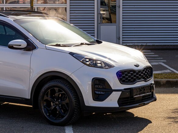 2021 Kia Sportage IV Рестайлинг, белый, 2095000 рублей - вид 7