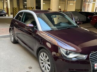 2010 Audi A1 I (8X), красный, 920000 рублей, вид 2