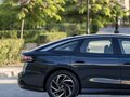 2025 Volkswagen ID.7 85 kWh, серый - вид 11