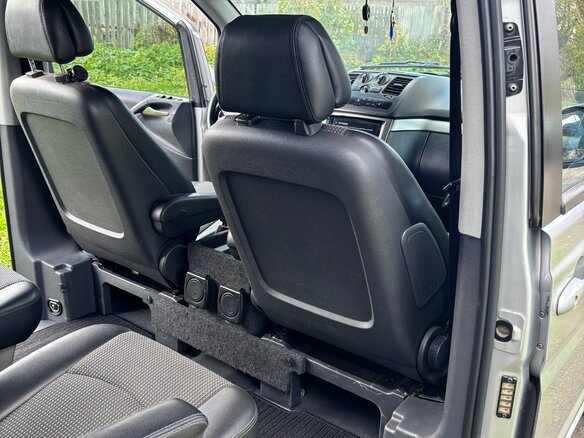 2014 Mercedes-Benz Viano Long L2 I (W639) Рестайлинг, серебристый, 1750000 рублей - вид 15