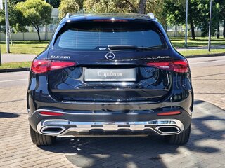 2023 Mercedes-Benz GLC 300 II (X254), чёрный, 7250000 рублей, вид 4