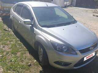 2008 Ford Focus II Рестайлинг, серебристый, 550000 рублей, вид 2