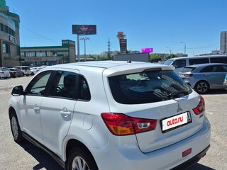 2013 Mitsubishi ASX I Рестайлинг, белый, 1100000 рублей, вид 3