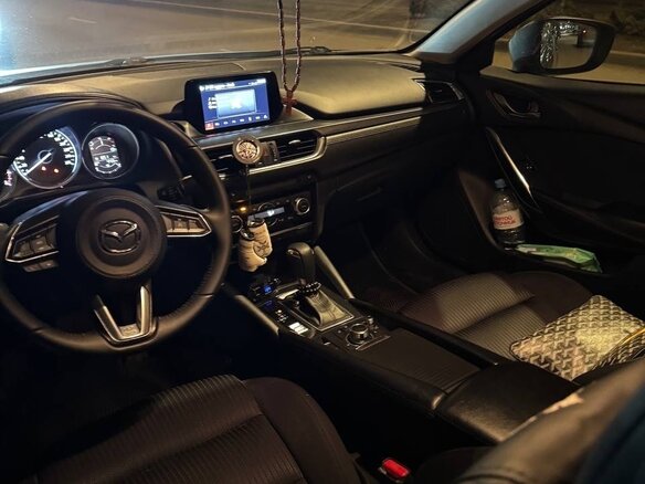 2018 Mazda 6 III (GJ) Рестайлинг, чёрный, 1650000 рублей - вид 9