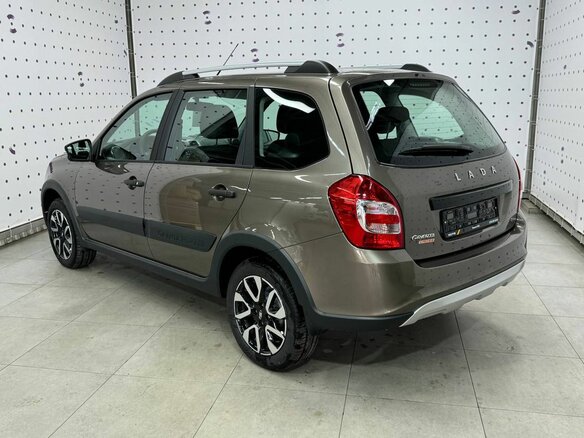 2026 Lada (ВАЗ) Granta Cross I Рестайлинг, коричневый - вид 3