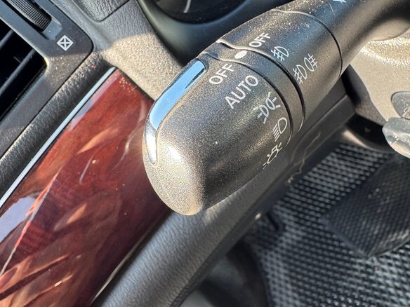 2010 Infiniti M25 IV, серый, 1160000 рублей - вид 13