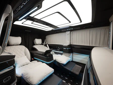 2026 Mercedes-Benz V-Класс Extra Long 300 d экстра длинный III (W447) Рестайлинг 2, чёрный, 53900000 рублей, вид 3