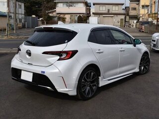 2023 Toyota Corolla Sport XII (E210), белый, 1190000 рублей, вид 2