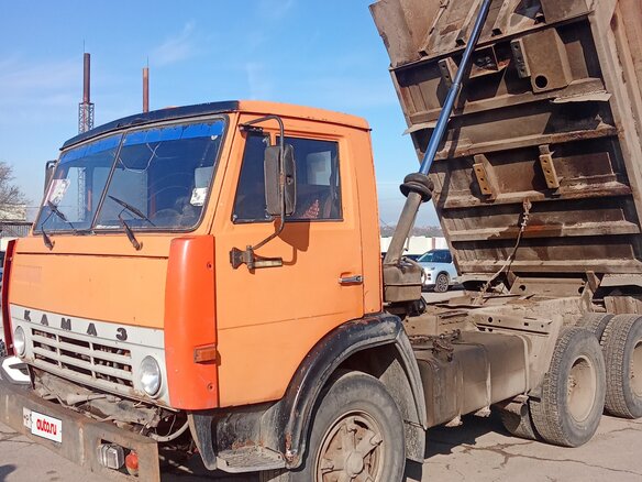 1987 КамАЗ 5511, оранжевый, 850000 рублей - вид 2