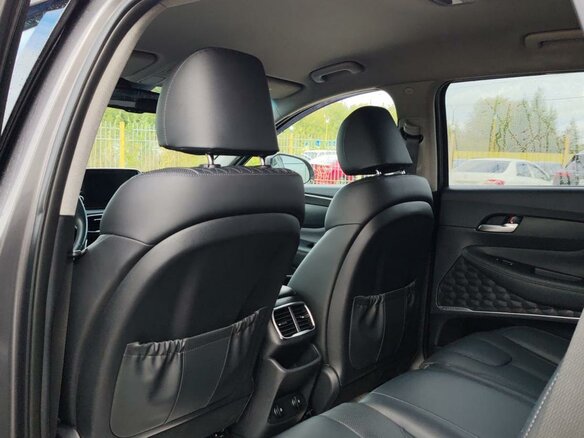 2018 Hyundai Santa Fe IV, серый, 2699000 рублей - вид 9