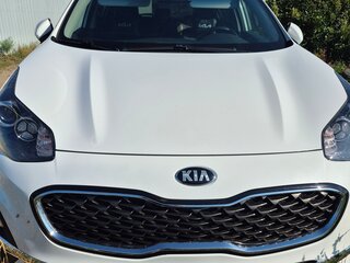2021 Kia Sportage IV Рестайлинг, белый, 2700000 рублей, вид 1