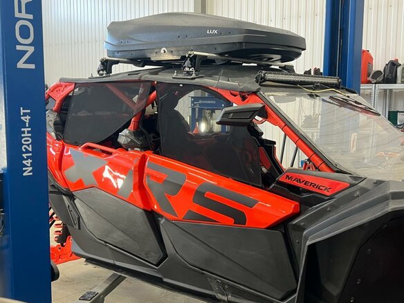 2017 BRP Can-Am Maverick Max 1000, красный, 3200000 рублей - вид 10