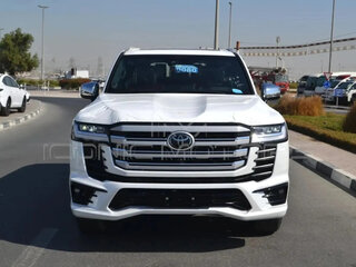 2026 Toyota Land Cruiser 300 Series, белый, 12200000 рублей, вид 5
