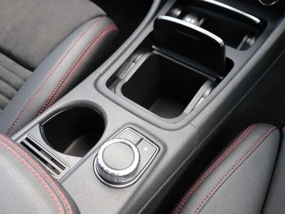 2016 Mercedes-Benz CLA 180 I (C117, X117) Рестайлинг, белый, 1520000 рублей - вид 13