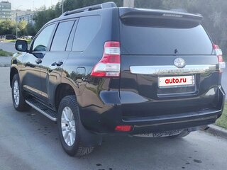 2015 Toyota Land Cruiser Prado 6-speed 150 Series Рестайлинг 1, чёрный, 4900000 рублей, вид 4