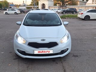 2014 Kia Ceed II, белый, 1300000 рублей, вид 3