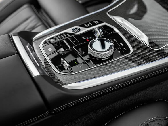 2026 BMW X7 40d I (G07) Рестайлинг, серый, 17890000 рублей - вид 14