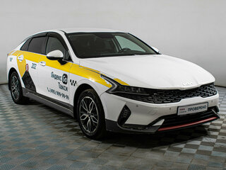 2022 Kia K5 III, белый, 1577000 рублей, вид 3