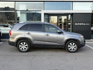 2009 Kia Sorento II, серый, 999000 рублей, вид 4