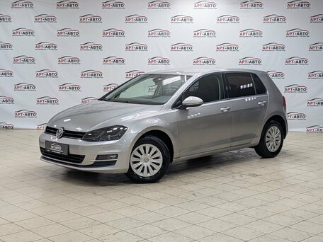 Volkswagen Golf VII