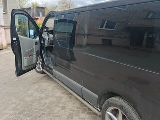2010 Opel Vivaro A Рестайлинг, чёрный, 1250000 рублей, вид 2