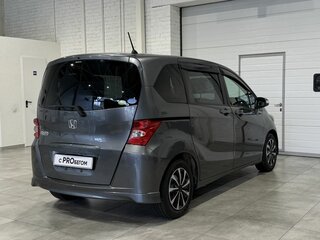 2010 Honda Freed I, серый, 950000 рублей, вид 4