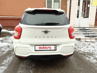 2021 SsangYong Tivoli I Рестайлинг, белый, 2480000 рублей, вид 4