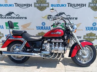 2000 Honda Valkyrie 1500, красный, 620000 рублей, вид 1