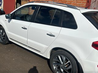 2014 Renault Koleos I Рестайлинг 2, белый, 1350000 рублей, вид 3