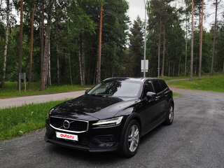 2020 Volvo V60 Cross Country II, чёрный, 2900000 рублей, вид 1
