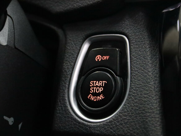 2017 BMW 3 серии 320i VI (F3x) Рестайлинг, белый, 1795170 рублей - вид 20