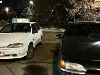 2011 Lada (ВАЗ) 2113, белый, 210000 рублей, вид 3