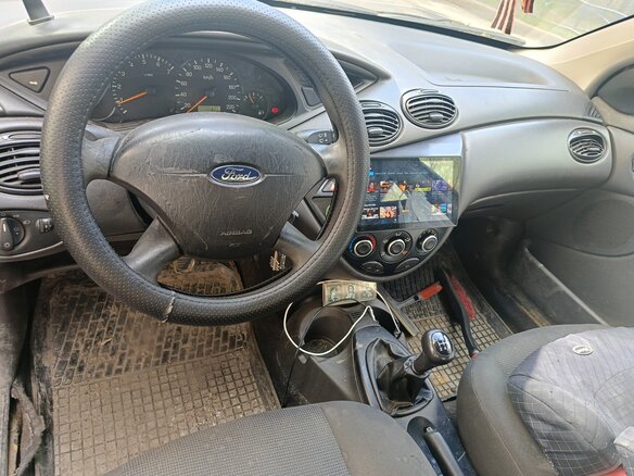 2004 Ford Focus I Рестайлинг, пурпурный, 100000 рублей - вид 5