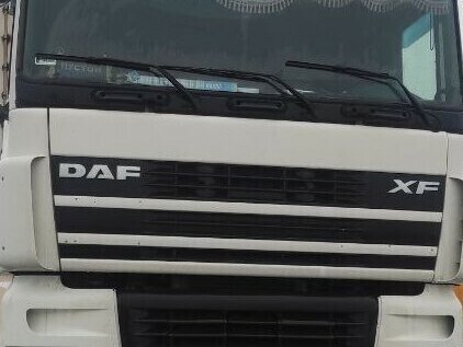 2004 DAF XF 95, белый, 3500000 рублей, вид 2