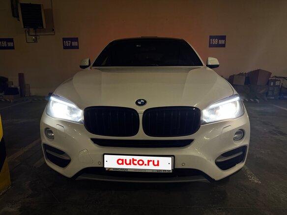 2014 BMW X6 30d II (F16), белый - вид 2