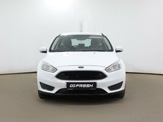 2016 Ford Focus III Рестайлинг, белый, 990000 рублей, вид 2
