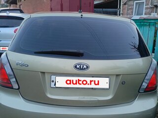 2011 Kia Rio II Рестайлинг, бежевый, 550000 рублей, вид 3