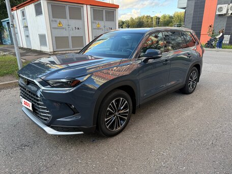 2023 Toyota Grand Highlander, серый, 11000000 рублей, вид 3