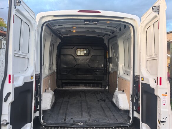 2014 Ford Transit, белый, 1460000 рублей - вид 4