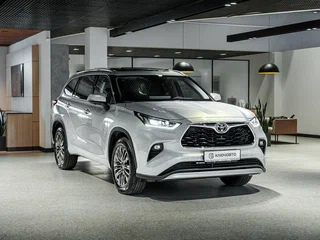 2026 Toyota Highlander IV (XU70), белый, 5690000 рублей, вид 2