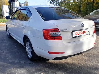 2015 Skoda Octavia III (A7), белый, 1140000 рублей, вид 4