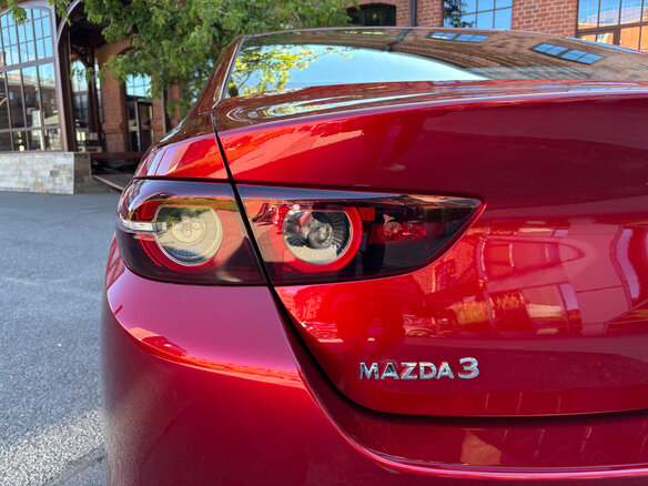 2025 Mazda 3 Axela IV (BP), белый, 2340000 рублей - вид 22