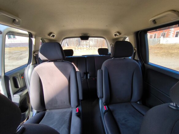 2010 Honda Freed Spike I Рестайлинг, белый, 925000 рублей - вид 6
