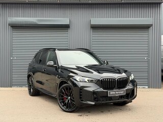 2026 BMW X5 30d IV (G05/G18) Рестайлинг, чёрный, 16590000 рублей, вид 3