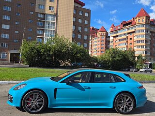 2021 Porsche Panamera 4S Sport Turismo II Рестайлинг, красный, 12690000 рублей, вид 4