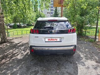 2017 Peugeot 3008 II, белый, 1450000 рублей, вид 3