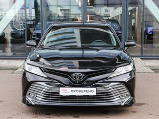 2018 Toyota Camry VIII (XV70), чёрный, 2550000 рублей, вид 2