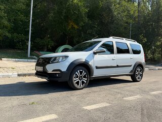 2021 Lada (ВАЗ) Largus Cross I Рестайлинг, белый, 1140000 рублей, вид 1