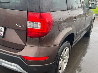 2014 Skoda Yeti I Рестайлинг, коричневый, 950000 рублей, вид 5